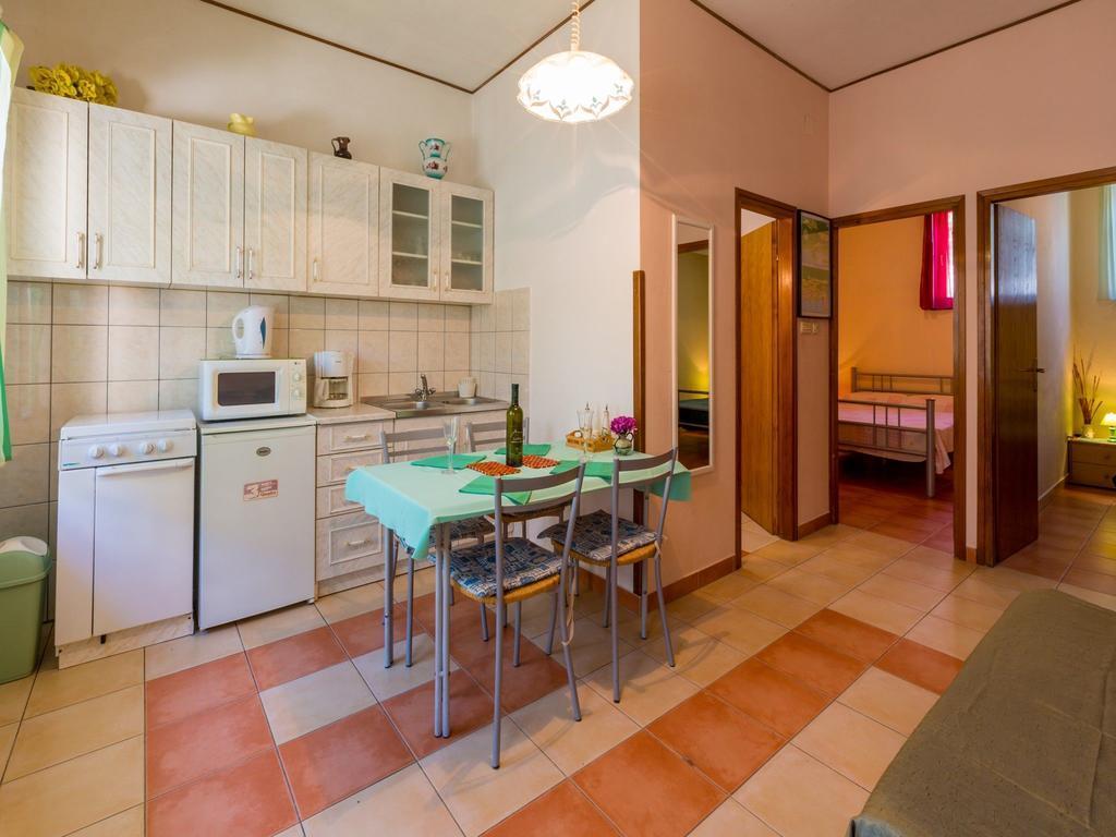 Apartment Snjezana Dramalj Exterior foto